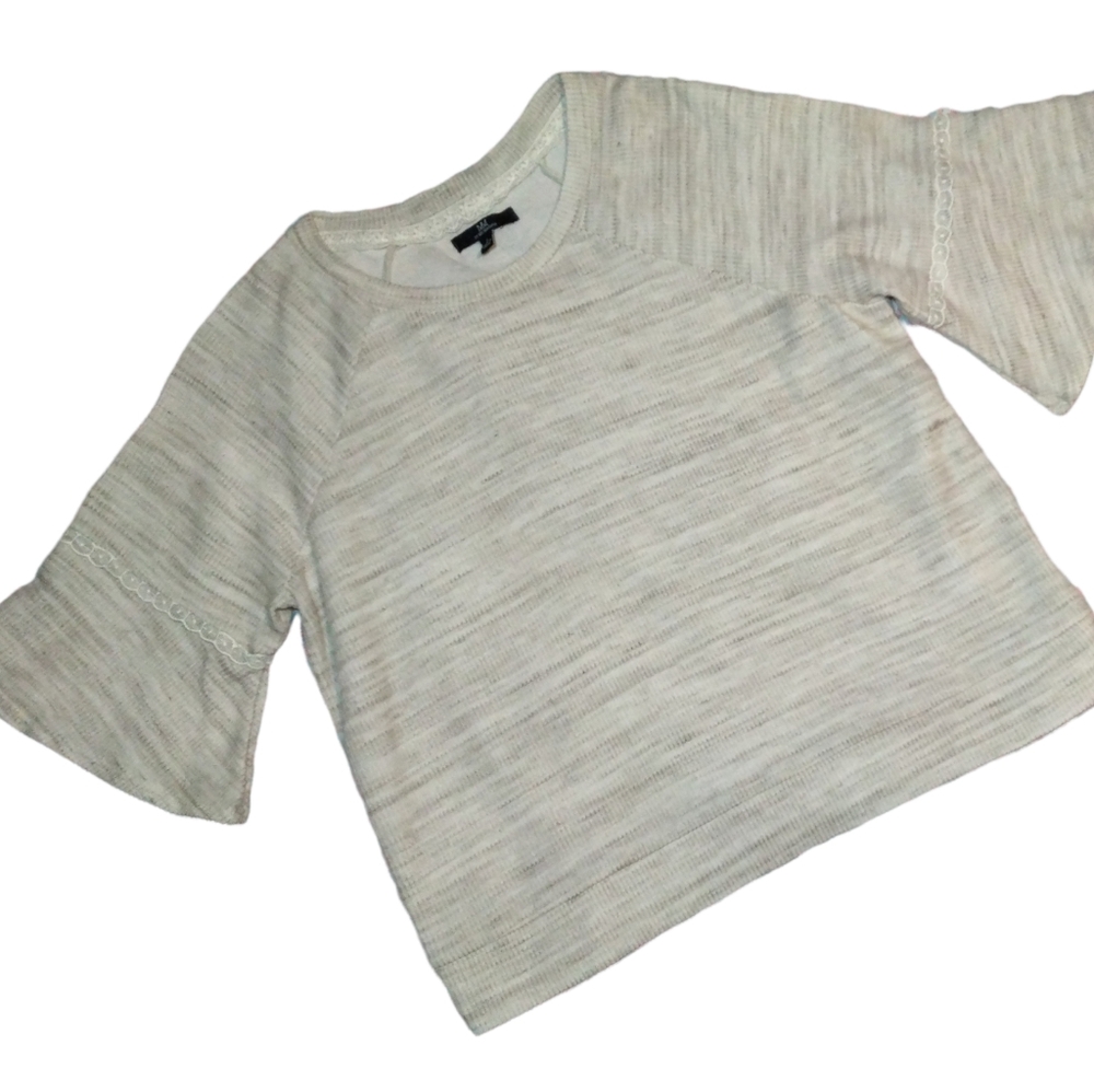 MM by My Michelle top 3/4 bell sleeves size large